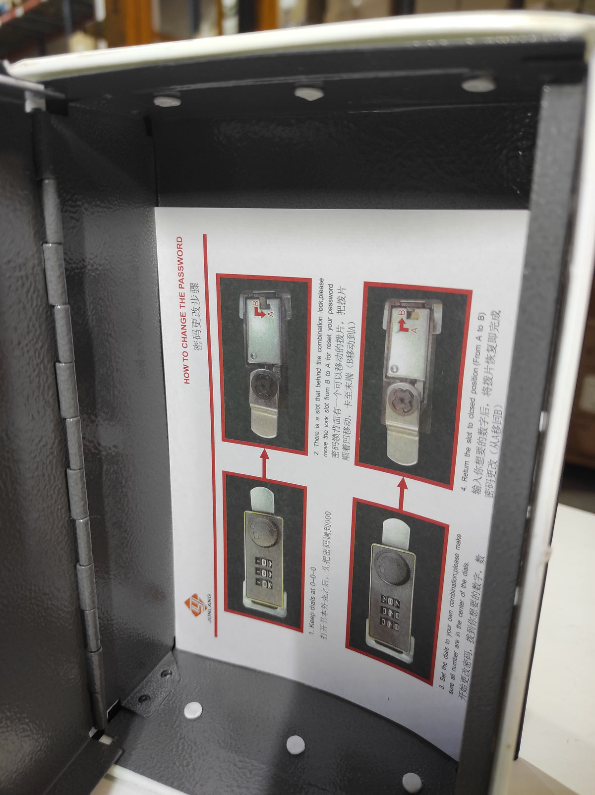 Caja fuerte con forma de libro, foto 9